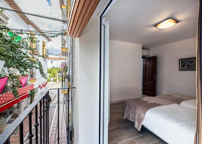 アパート Casa Pepa, Old Town By Kura Homes マルベーリャ