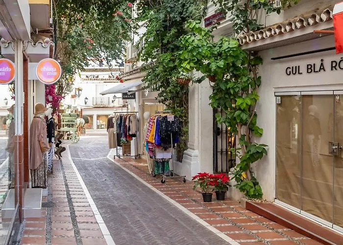 Casa Pepa, Old Town By Kura Homes *